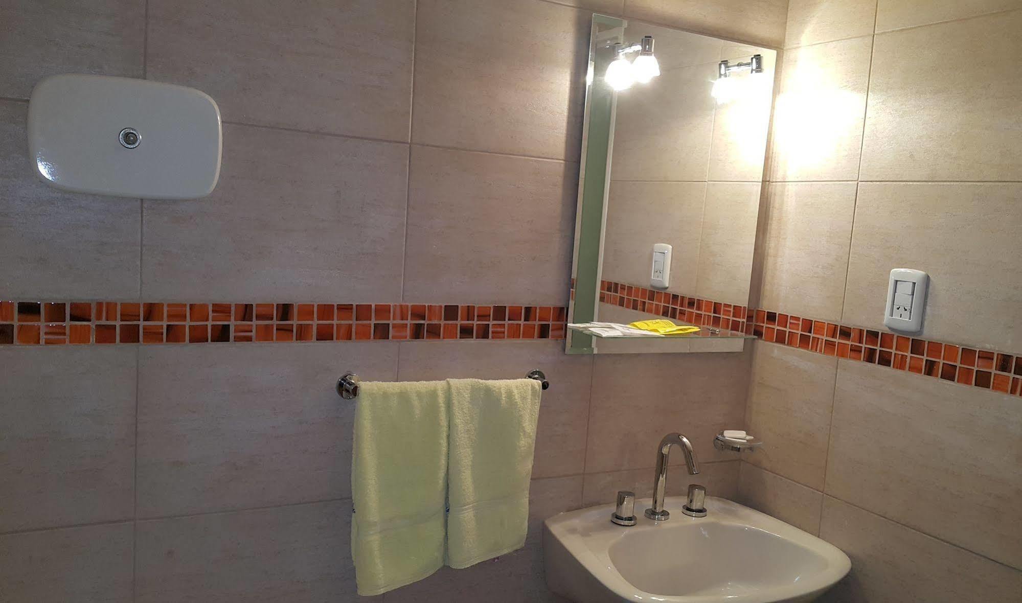 Hotel Avenida Buenos Aires Ngoại thất bức ảnh