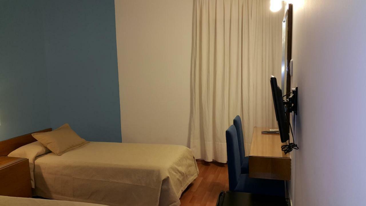 Hotel Avenida Buenos Aires Ngoại thất bức ảnh